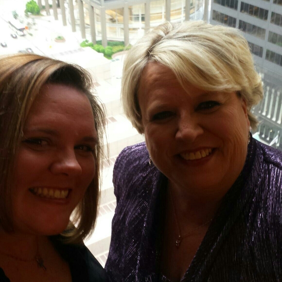 Meet your Posher, Debbie - Picture 1 of 1